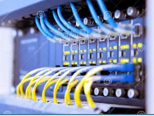 Panel jaringan di pusat data Anakate